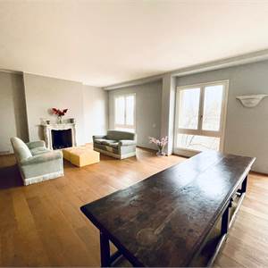 3+ bedroom apartment for Sale in Pesaro