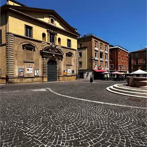 4 o più locali In Vendita a Pesaro