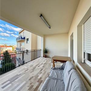 4 o più locali In Vendita a Pesaro