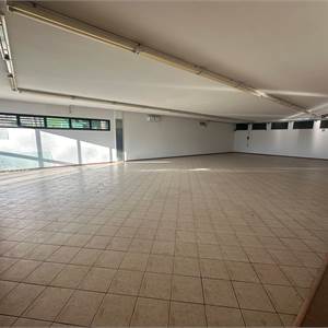 Capannone In Affitto a Pesaro