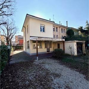 Terraced house for Sale in Pesaro