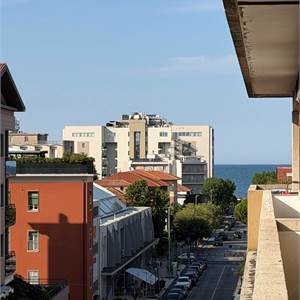 3 locali In Vendita a Pesaro